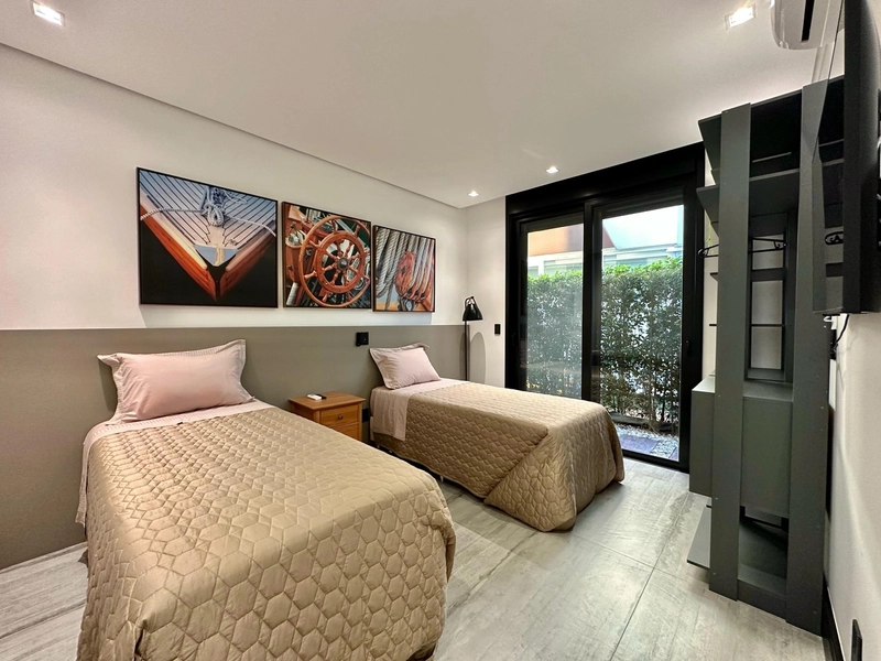 SOBRADO DE LUXO BEIRA LAGO CONDOMÍNIO ENSEADA LAGOS DE XANGRI-LÁ: 18ª foto da galeria de imagens do imóvel