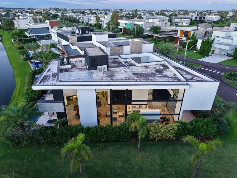 SOBRADO DE LUXO BEIRA LAGO CONDOMÍNIO ENSEADA LAGOS DE XANGRI-LÁ: 30ª foto da galeria de imagens do imóvel