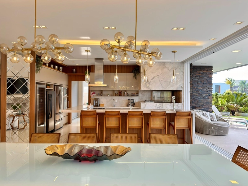 SOBRADO BEIRA LAGO COMPOSTO POR 05 SUÍTES EM CONDOMÍNIO FECHADO: 8ª foto da galeria de imagens do imóvel