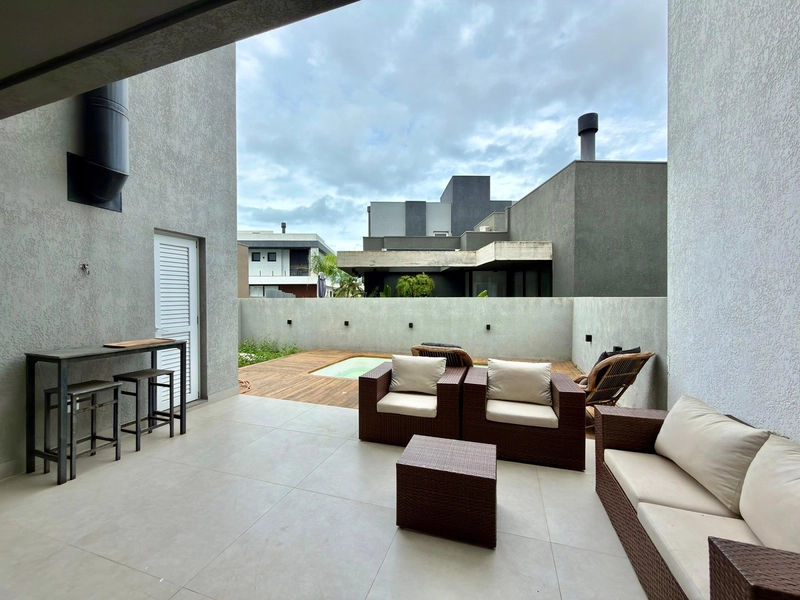 EXCELENTE SOBRADO EM COND FECHADO COMPOSTO POR 04 DORMITÓRIOS !: 14ª foto da galeria de imagens do imóvel