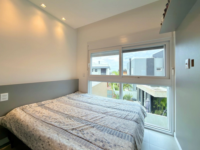 EXCELENTE SOBRADO EM COND FECHADO COMPOSTO POR 04 DORMITÓRIOS !: 27ª foto da galeria de imagens do imóvel