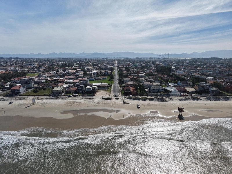 CASA EM SUPER LOTE  VENDA CENTRO E PRÓXIMA A BEIRA MAR: 25ª foto da galeria de imagens do imóvel