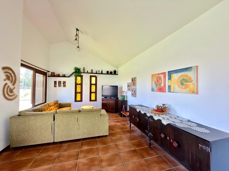 CASA EM SUPER LOTE  VENDA CENTRO E PRÓXIMA A BEIRA MAR: 2ª foto da galeria de imagens do imóvel