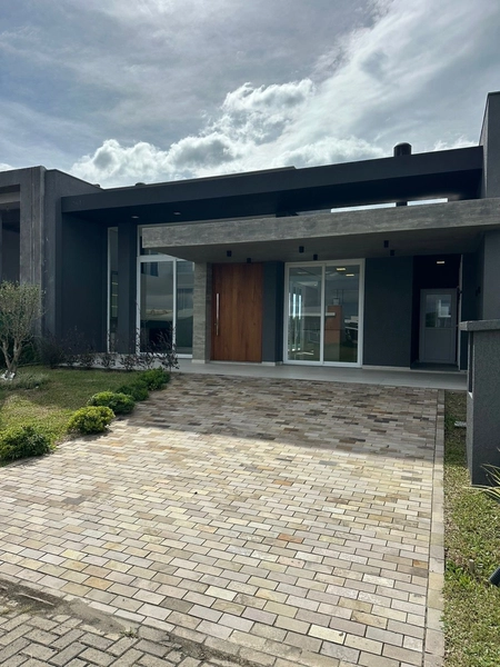 Casa 3 suítes em Condomínio fechado, Confira !: 2ª foto da galeria de imagens do imóvel