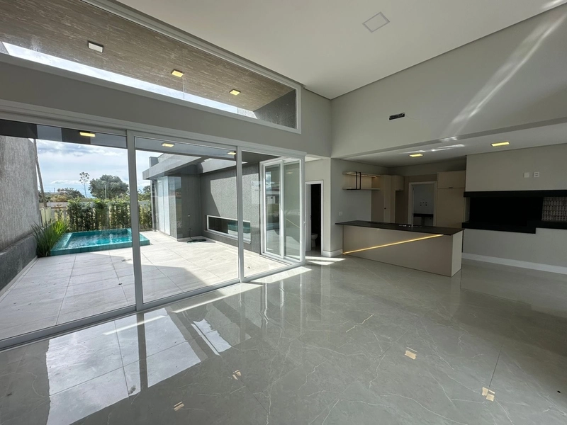 Casa 3 suítes em Condomínio fechado, Confira !: 3ª foto da galeria de imagens do imóvel