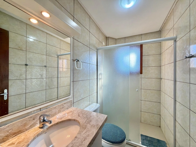 CASA COMPOSTA POR 02 DORM + ANEXO COM SUÍTE EM AMPLO TERRENO!: 11ª foto da galeria de imagens do imóvel