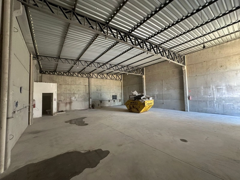 PAVILHAO INDUSTRIAL EM CAPAO DA CANOA A VENDA: 7ª foto da galeria de imagens do imóvel