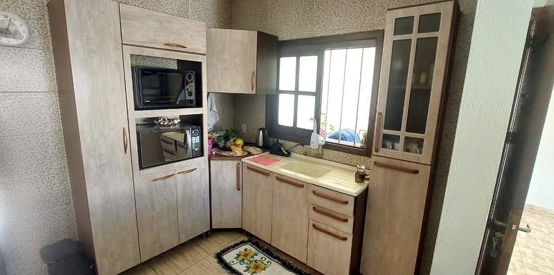 CASA COMPOSTA POR 03 DORMITÓRIOS EM CAPÃO NOVO VILLAGE!: 8ª foto da galeria de imagens do imóvel