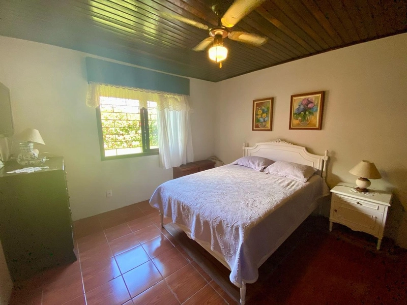 CASA MOBILIADA EM XANGRI-LÁ COMPOSTA POR 03 DORMITÓRIOS: 16ª foto da galeria de imagens do imóvel