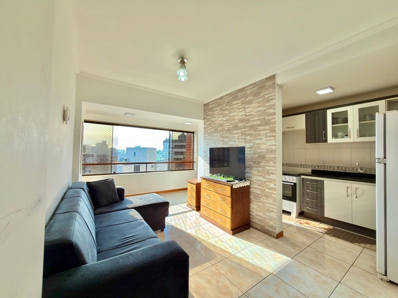 APARTAMENTO MOBILIADO DE 01 DORMITÓRIOS COM VAGA E DEPÓSITO!: 1ª foto da galeria de imagens do imóvel