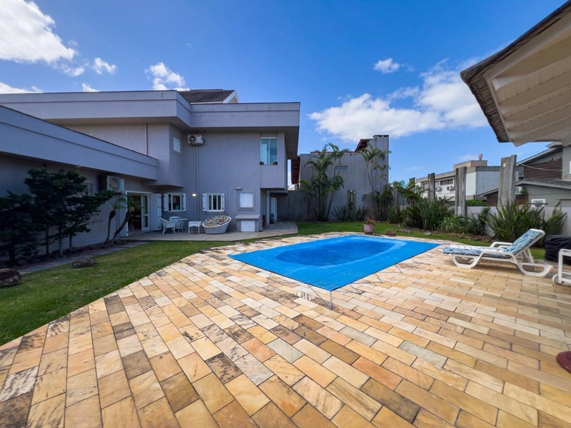 EXCELENTE CASA DE BAIRRO EM XANGRI-LÁ: 35ª foto da galeria de imagens do imóvel