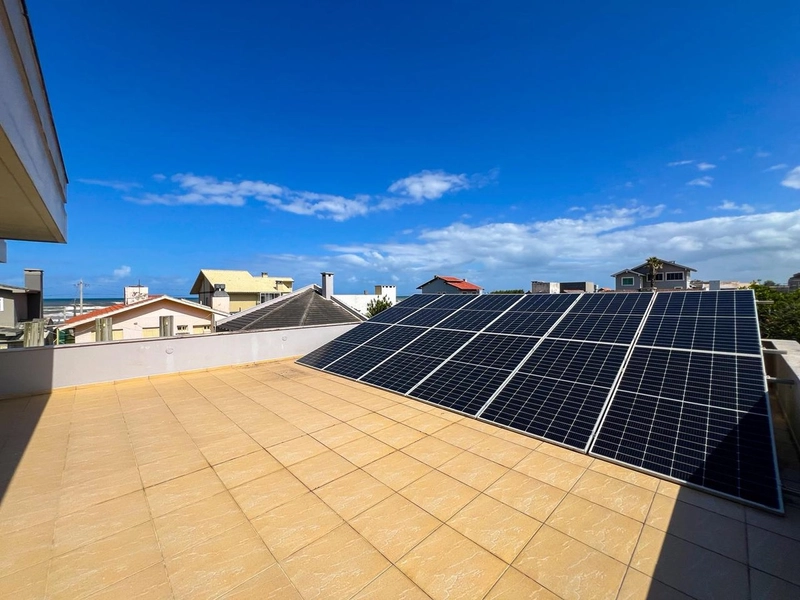 EXCELENTE CASA DE BAIRRO EM XANGRI-LÁ: 25ª foto da galeria de imagens do imóvel