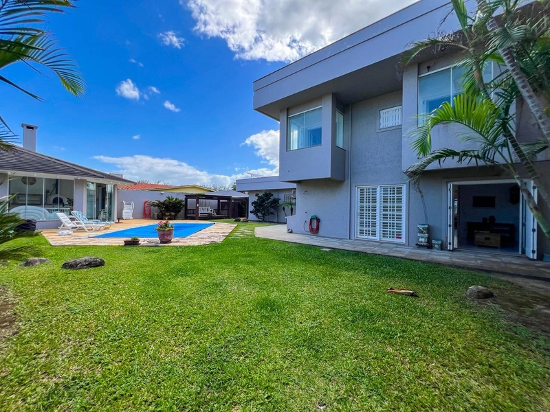 EXCELENTE CASA DE BAIRRO EM XANGRI-LÁ: 13ª foto da galeria de imagens do imóvel