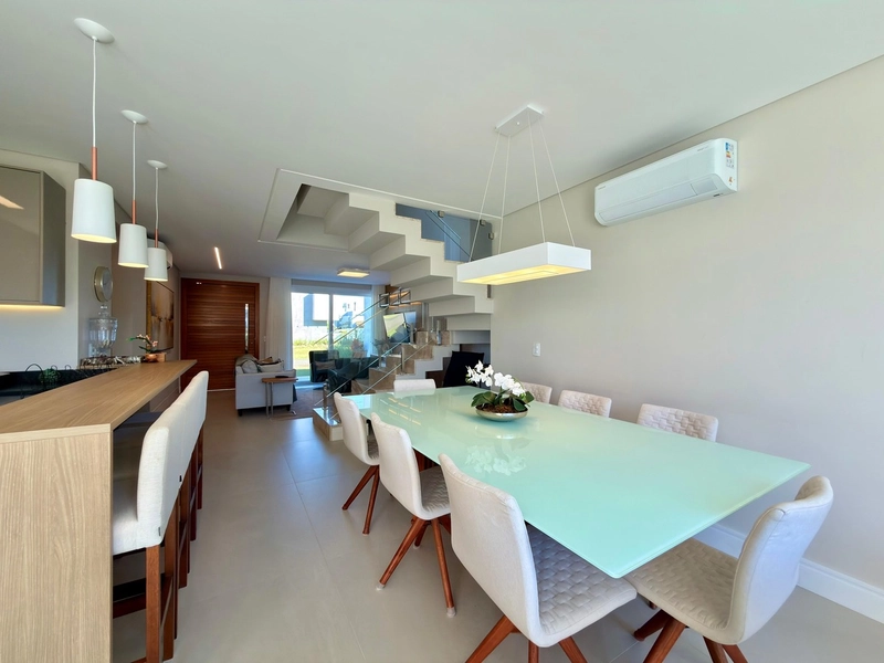 SOBRADO MOBILIADO E DECORADO COMPOSTO POR 04 SUÍTES!: 17ª foto da galeria de imagens do imóvel