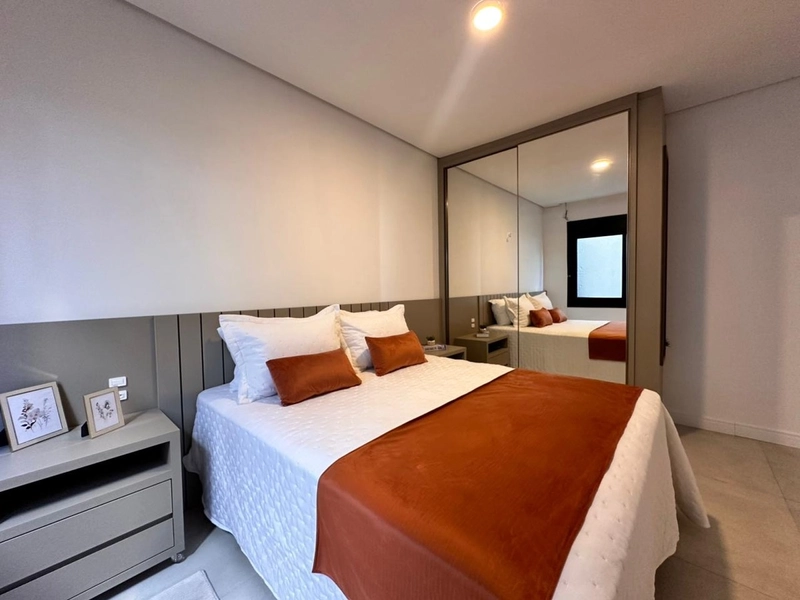 CASA DE 04 SUÍTES, DECORADA EM CONDOMÍNIO FECHADO COM INFRA COMPLETA!: 10ª foto da galeria de imagens do imóvel