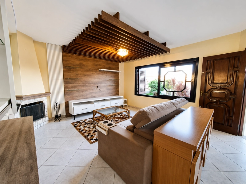CASA DE 03 DORMITÓRIOS COM ÁREA GOUURMET EM XANGRI-LÁ | CENTRO: 4ª foto da galeria de imagens do imóvel