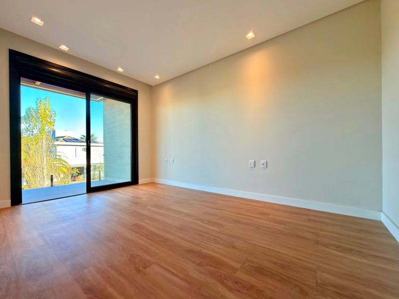 CASA DE 04 SUÍTES EM CONDOMÍNIO FECHADO!: 28ª foto da galeria de imagens do imóvel