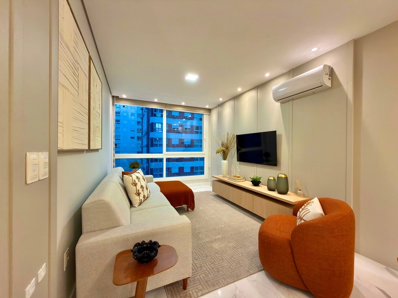 APARTAMENTO DE 02 DORM. MOBILIADO E DECORADO NO BAIRRO NAVEGANTES!