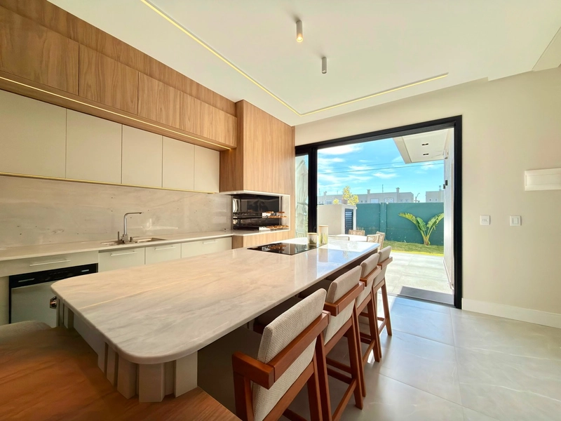 EXCELENTE CASA MOB E DECORADA COM 04 SUÍTES INDEPENDENTES!: 10ª foto da galeria de imagens do imóvel
