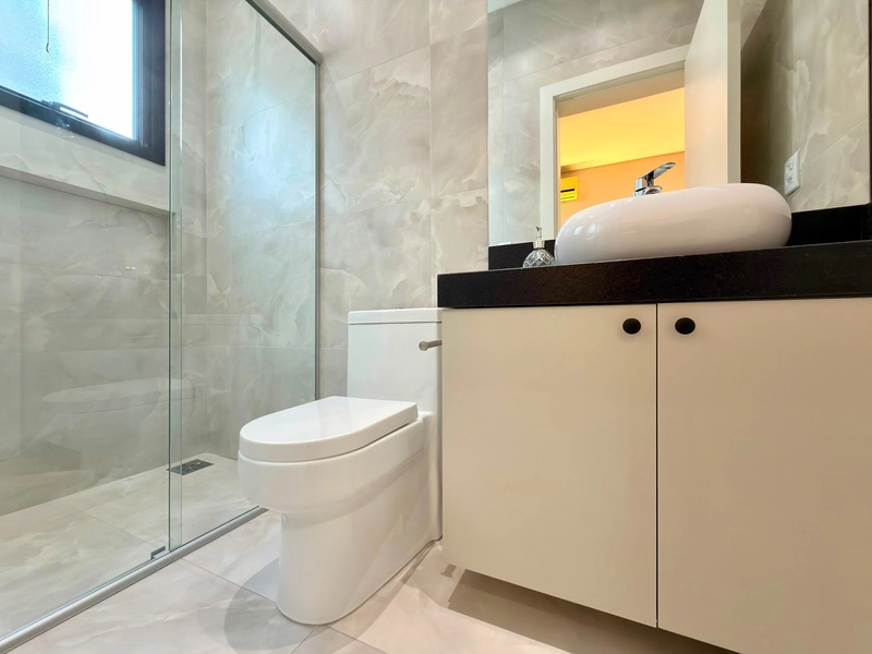 EXCELENTE CASA MOB E DECORADA COM 04 SUÍTES INDEPENDENTES!: 34ª foto da galeria de imagens do imóvel