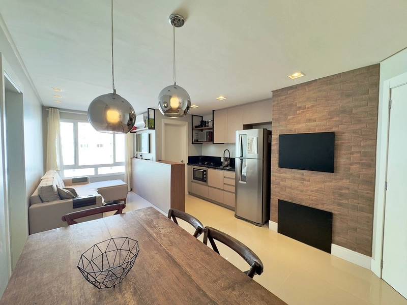 APARTAMENTO MOBILIADO DE 02 DORMITÓRIOS COM VISTA LIBERADA!