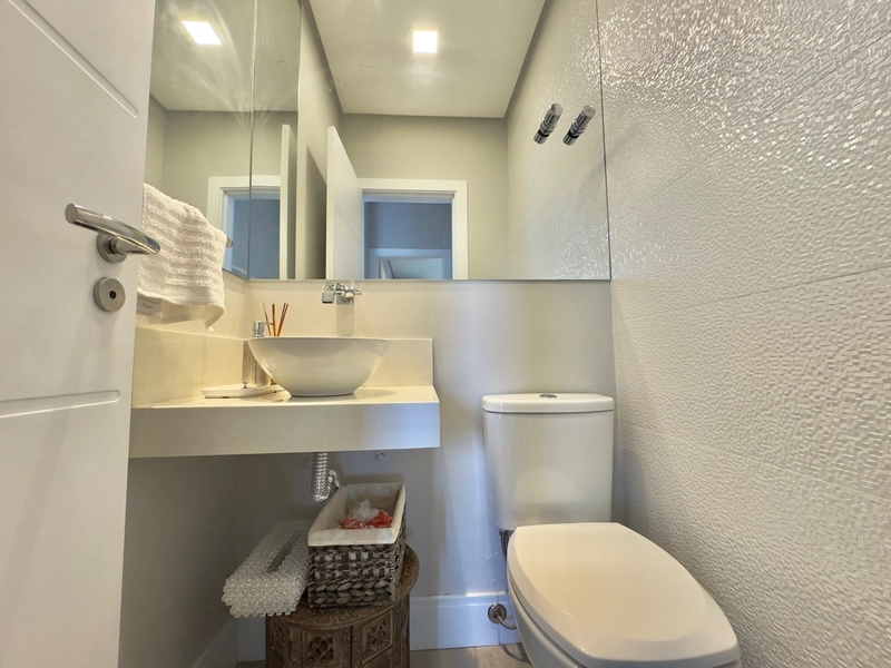 CASA EM COND. FECHADO COMPOSTA POR 05 SUÍTES - INFRA COMPLETA!: 13ª foto da galeria de imagens do imóvel