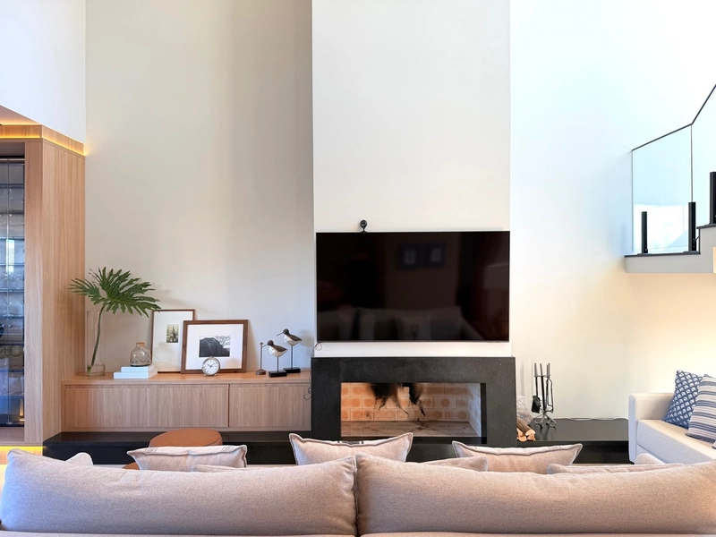 SOBRADO MOBILIADO E DECORADO COM 03 SUÍTES!: 3ª foto da galeria de imagens do imóvel