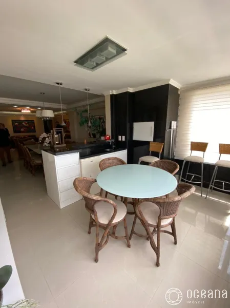 Belíssimo apartamento 05 dormitórios de frente para o mar.: 11ª foto da galeria de imagens do imóvel