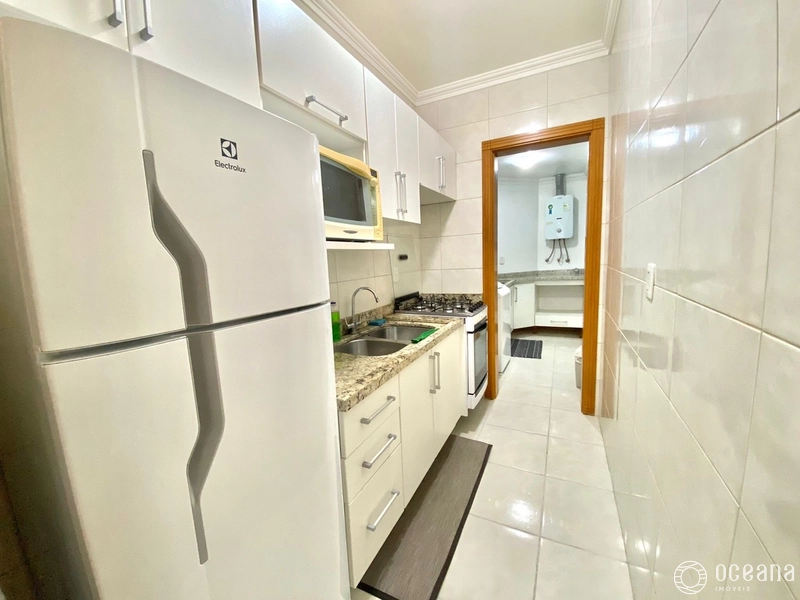 APARTAMENTO DE FRENTE COM SACADA E CHURRASQUEIRA: 7ª foto da galeria de imagens do imóvel