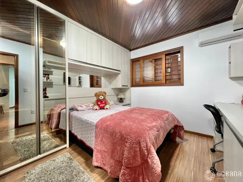 Casa sobrado em Capão da Canoa!: 23ª foto da galeria de imagens do imóvel