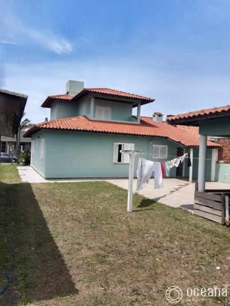 Casa sobrado a 2 minutos do centro de Capao da Canoa: 8ª foto da galeria de imagens do imóvel