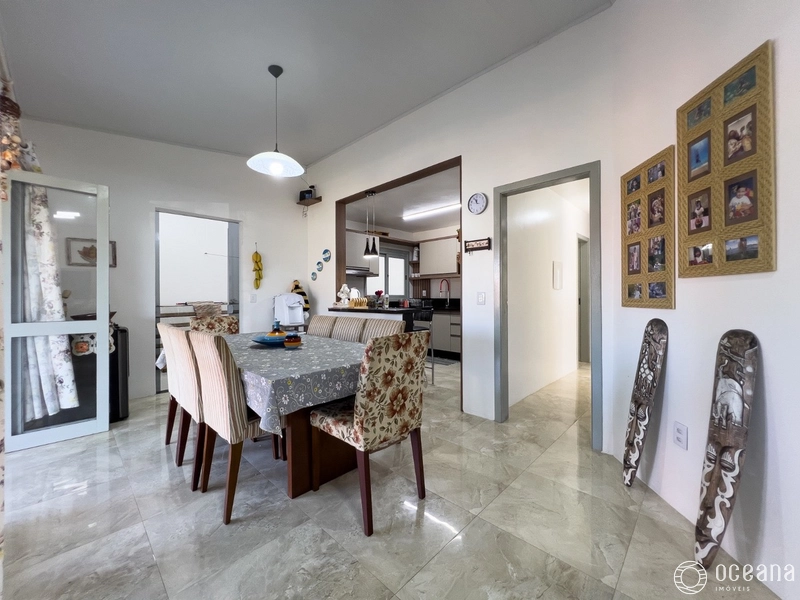 Casa com 3 dormitórios e 1 suite!: 3ª foto da galeria de imagens do imóvel