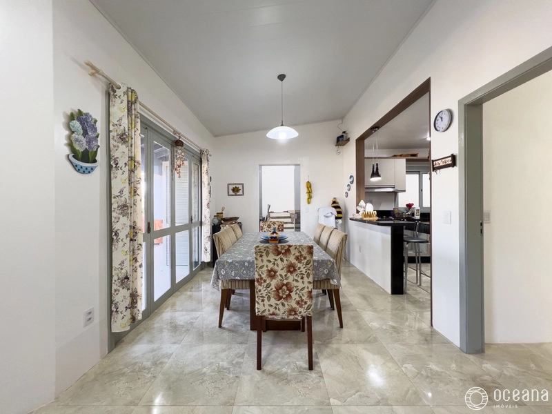 Casa com 3 dormitórios e 1 suite!: 4ª foto da galeria de imagens do imóvel