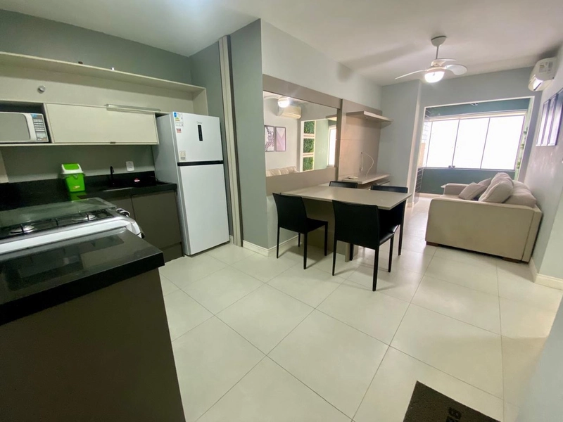 APARTAMENTO MOBILIADO E DECORADO DE 01 DORMITÓRIO SEM VAGA!