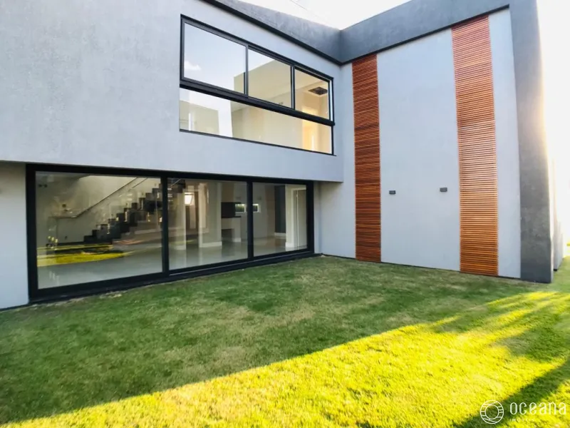 Linda casa no Dubai: 18ª foto da galeria de imagens do imóvel