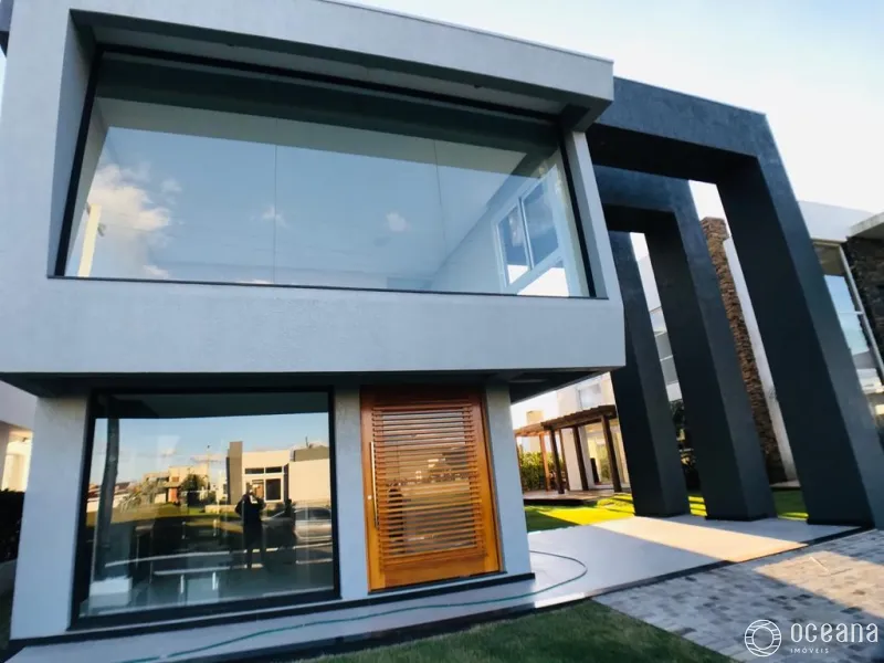 Linda casa no Dubai: 2ª foto da galeria de imagens do imóvel