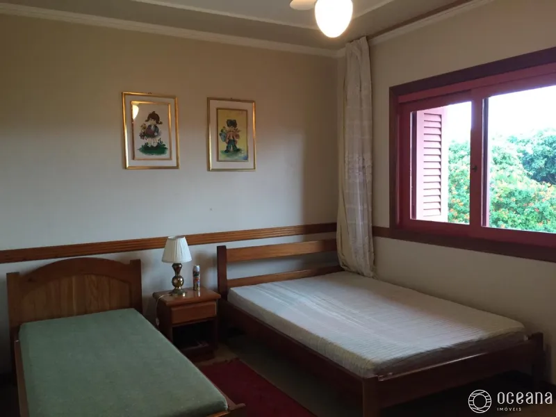 Casa em bairro nobre: 26ª foto da galeria de imagens do imóvel