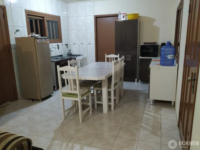 Casa composta por 04 dormitórios - De esquina / Capão da Canoa: 6ª foto da galeria de imagens do imóvel