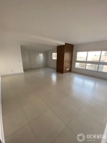 Apartamento com 03 dormitórios e terraço!: 1ª foto da galeria de imagens do imóvel