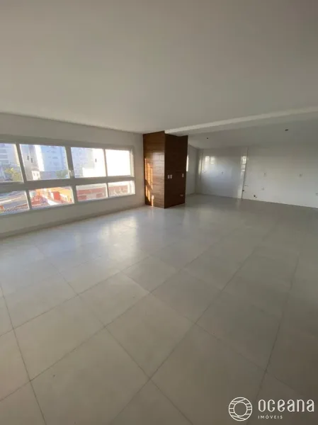 Apartamento com 03 dormitórios e terraço: 1ª foto da galeria de imagens do imóvel