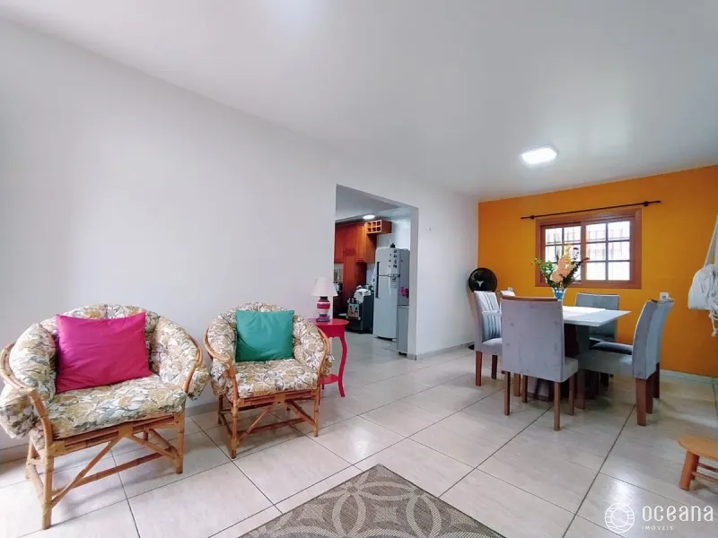 Casa em Capão novo com Piscina: 6ª foto da galeria de imagens do imóvel