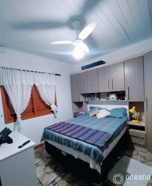 Casa em Capão novo com Piscina: 24ª foto da galeria de imagens do imóvel