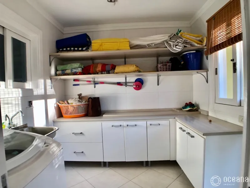 EXCLUSIVIDADE EM ATLÂNTIDA | Casa térrea com piscina, estilo rústico.: 31ª foto da galeria de imagens do imóvel