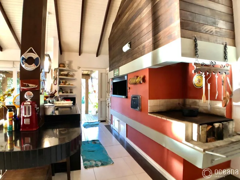 EXCLUSIVIDADE EM ATLÂNTIDA | Casa térrea com piscina, estilo rústico.: 37ª foto da galeria de imagens do imóvel