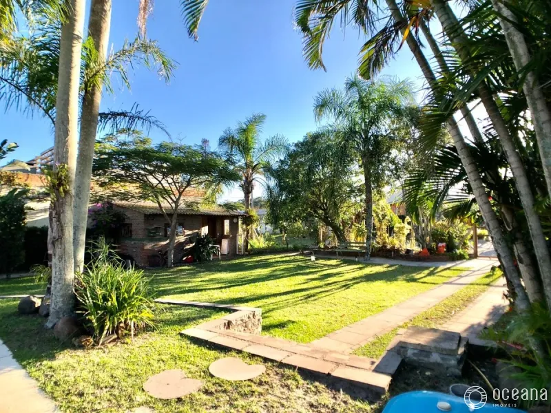 EXCLUSIVIDADE EM ATLÂNTIDA | Casa térrea com piscina, estilo rústico.: 17ª foto da galeria de imagens do imóvel