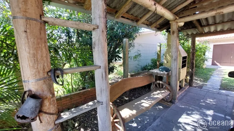 CASA ESTILO RÚSTICO - ATLÂNTIDA - XANGRI-LÁ: 11ª foto da galeria de imagens do imóvel