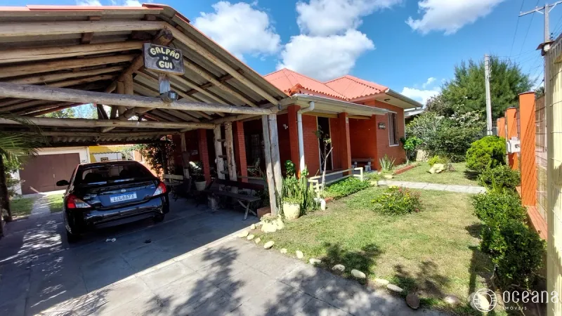 CASA ESTILO RÚSTICO - ATLÂNTIDA - XANGRI-LÁ: 3ª foto da galeria de imagens do imóvel