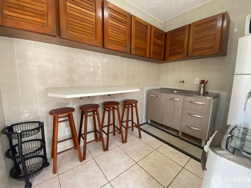 Apartamento de 02 dormitórios a uma quadra do mar no centro de Capão: 4ª foto da galeria de imagens do imóvel