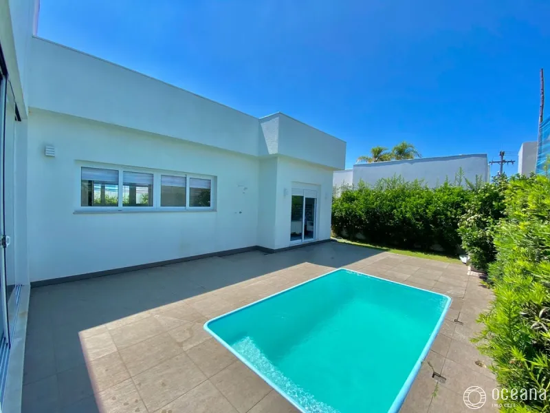 Casa térrea, 03 suítes, piscina, totalmente mobiliada e decorada!: 24ª foto da galeria de imagens do imóvel