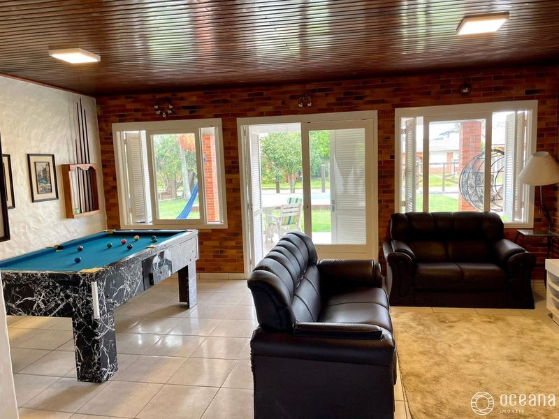 casa 3 dormitórios em Atlantida com piscina!: 9ª foto da galeria de imagens do imóvel